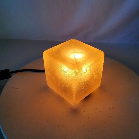Vintage 1990s Himalayan Salt Block Lamp 4x4x4 Inch Corded Electric - Picture 2 of 6